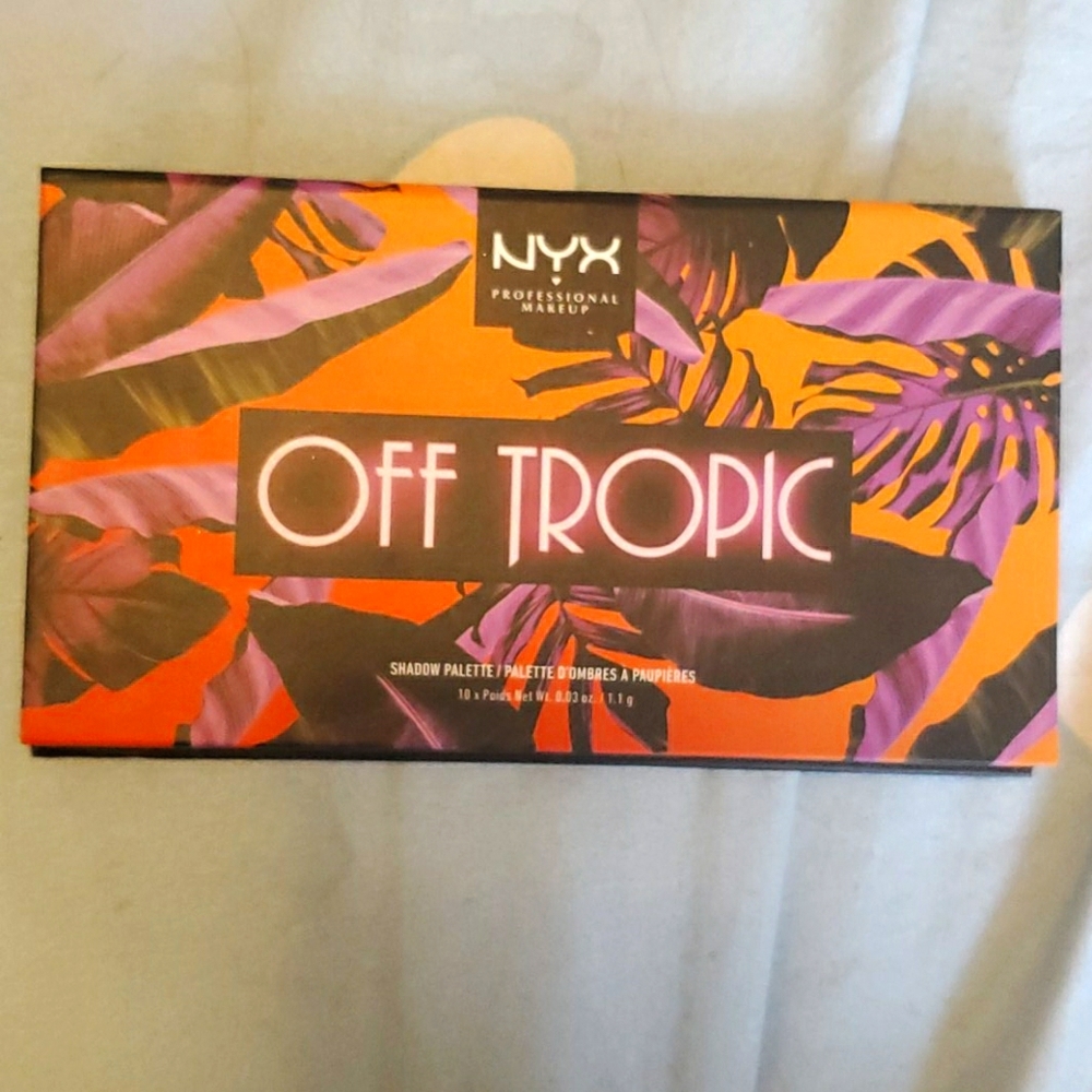 NYX Off Tropic Shifting Sand palette